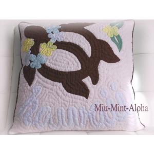 おばあちゃんのパッチワークキルトクッションカバー ハンドメイド　インテリアマット おばあちゃんのパッチワークキルトクッションカバー