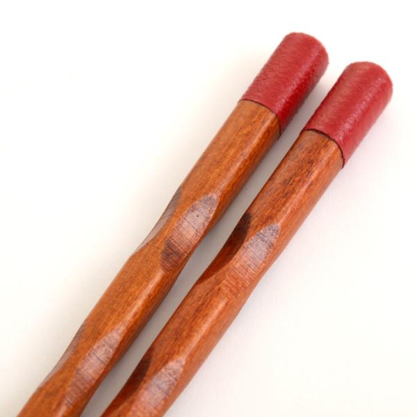 天然木製 彫刻箸 赤 23cm お箸 おはし おしゃれ かっこいい カトラリー シンプル 先角 和食...