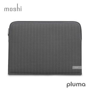 モシ プルマ ラップトップスリーブ ケース moshi Pluma for MacBook Pro 13  Late 2016 / Mid 2017 Mid 2020 ヘリンボーン グレー倍  防水コーティング  撥水｜mjsoft