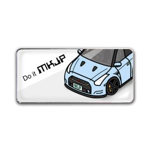 MKJP エンブレム 2個入り ニッサン GT-R R35 ベース：ホワイト フロントアップ 車カラ...
