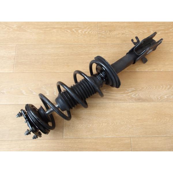 H18 MPV LY3P 2WD 右フロントストラット