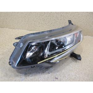 ホンダ　フリード　GB5　純正　LED　左　ヘッドライト　刻印：J5　STANLEY W2172