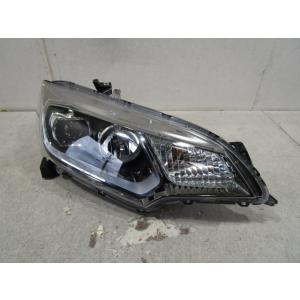 ホンダ 純正 フィット 《 GP5 》 右ヘッドライト P21600
