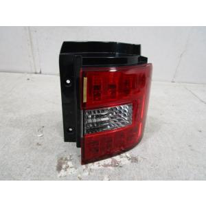 三菱 純正 デリカD5 《 CV2W 》 左テールランプ 8330A185 P40200
