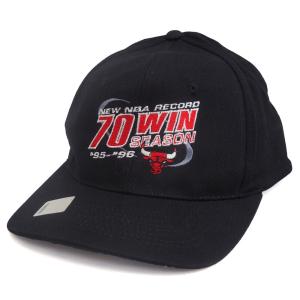 NBA ブルズ 1995-96 70Win キャップ/帽子 KC ブラック レアアイテム｜mlbshop