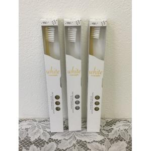 美白用薬用歯磨き　 GC 　歯磨きペーストGC ruscello ルシェロ　W-10　歯ブラシ 3本...