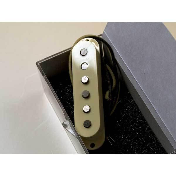 LOLLAR PICKUPS/Vintage Blonde【Staggered】【お取り寄せ商品】