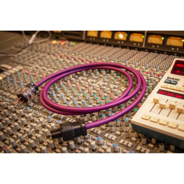 ACOUSTIC REVIVE/POWER STUDIO 2.0m【在庫あり】