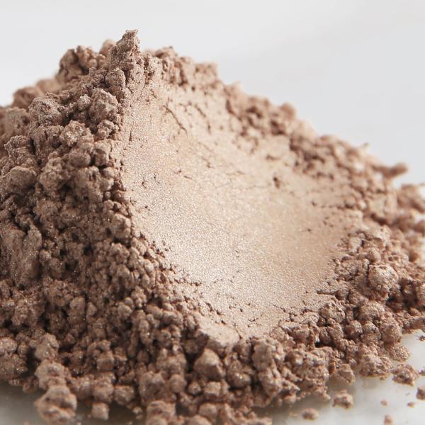 P5倍 ヌーディベージュ・パールカラー・マイカ／25g 天然色素 ラメ 光沢 ネイル ミネラル ファ...