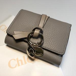 Chloe クロエ chloe 財布 三つ折り財布 CHC21WP946 F57 ワイルド