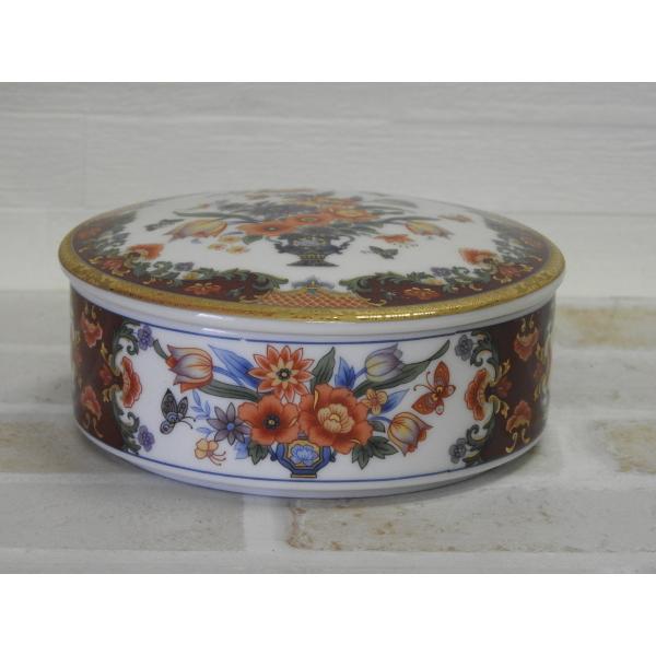 スプリングガーデン絵　蓋物　中　covered box           小物入れ アクセサリーケ...