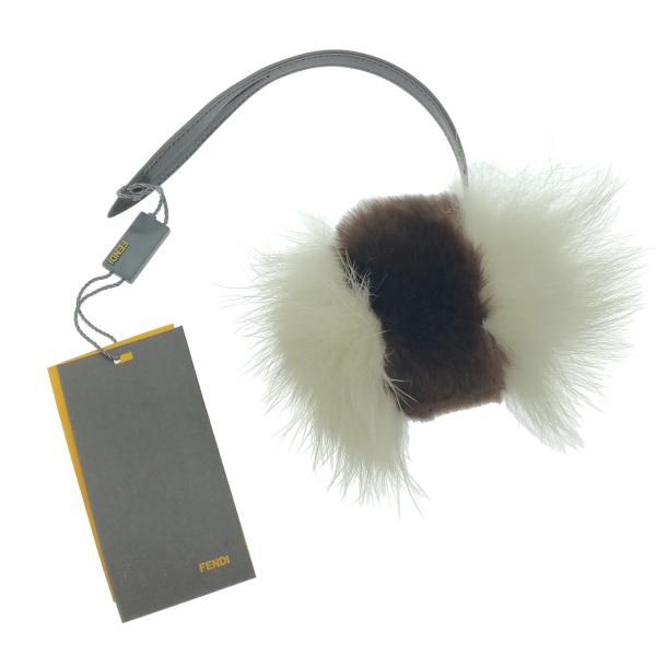 FENDI フェンディ ファーチャーム 7AR362 ブラウン ホワイト  ITT3RP4MQAOI