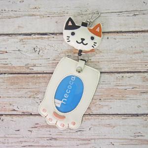 のあぷらす のびのび猫パスケース 三毛猫