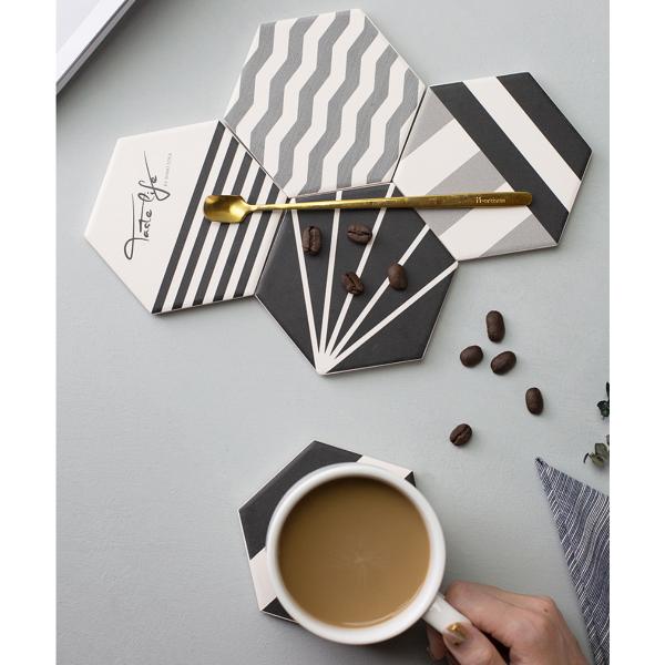 【4枚セット】 コースター 珪藻土 おしゃれ セット 可愛い カフェ風 六角形 雑貨 プレゼント ギ...