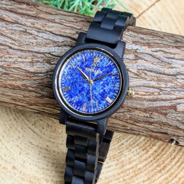 腕時計 木製 レディース ブランド Reise ラピスラズリとサンダルウッドの木製腕時計 32mm ...