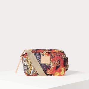 ヴィヴィアンウエストウッド Vivienne Westwood ショルダーバッグ ネット プリント ...