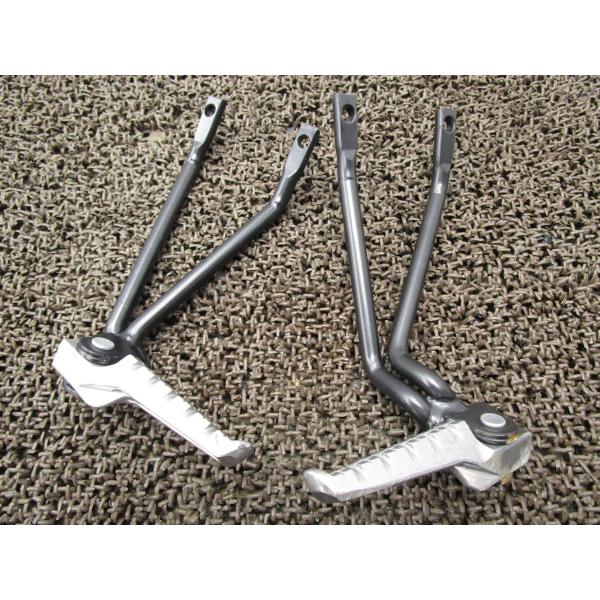 HPS300 タンデムステップ左右 ステー △H525！ZH5MR0 F.Bモンディアル 【 ZS1...