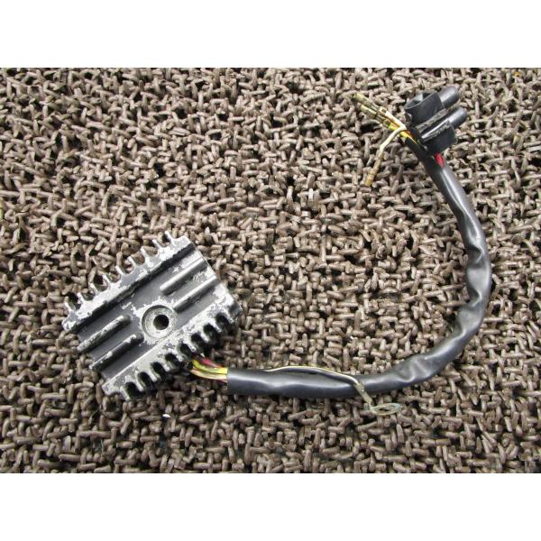 GS400 レクチファイヤー ●T910！GS400 スズキ 【 GS400 】 キャブ車