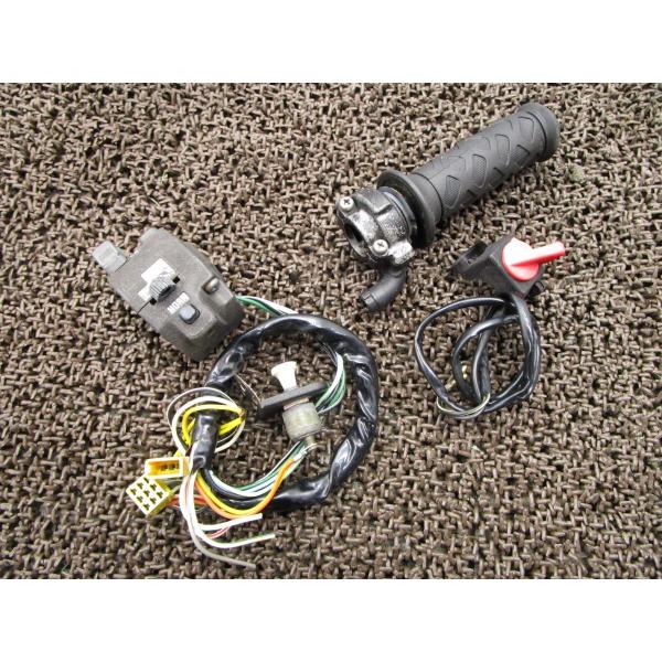 TS50 ハンドルスイッチ 左右 スロットル ●W243！SA11A スズキ 【 A109 】 キャ...