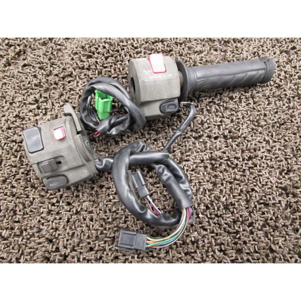 バリオス ハンドルスイッチ スロットル ●A1752！ZR250A カワサキ 【 ZX250CE 】...