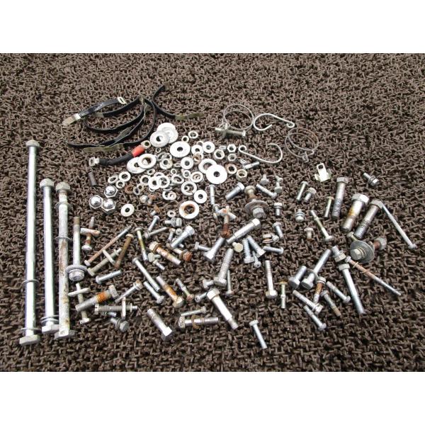 GT750 ネジ ボルト セット △A7979！GT750 スズキ 【 GT750 】 キャブ車