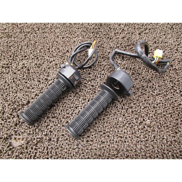 GT750 ハンドルスイッチ 左右 スロットル グリップ ●A7997！GT750 スズキ 【 GT...