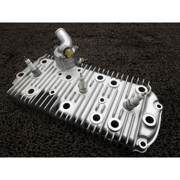 GT750 シリンダーヘッドカバー ▲A8069！GT750 スズキ 【 GT750 】 キャブ車