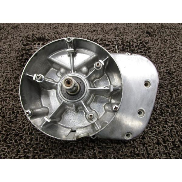 GT750 エンジンカバー △A8089！GT750 スズキ 【 GT750 】 キャブ車