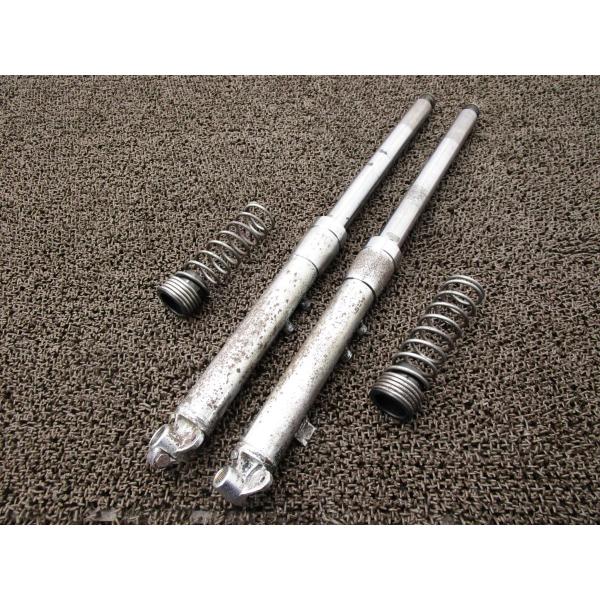 T500 フロントフォーク □A8361！T500 スズキ 【 T500 】 キャブ車