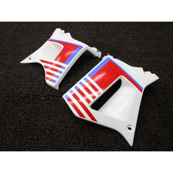 TDR80 サイドカバー 左右 □A8951！3GA ヤマハ 【 3GA 】 キャブ車