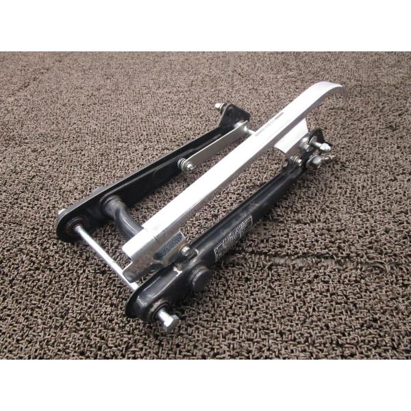 ベンリィ50S スイングアーム チェーンカバー □B4145！ アクスルシャフト CD50 ホンダ ...