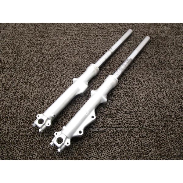 GT250 フロントフォーク □B4708！GT250B スズキ 【 T250 】 キャブ車