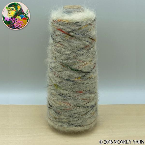 パープルタウン B-6 ビビット(芯のパンチのあるカラフルなアクリルスラブからモヘアの生えたような糸...