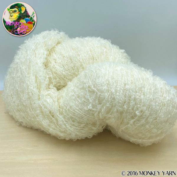 ボサノヴァスパーク33生成(モヘアとスパークナイロン混の紡績ループ糸) 約250グラム