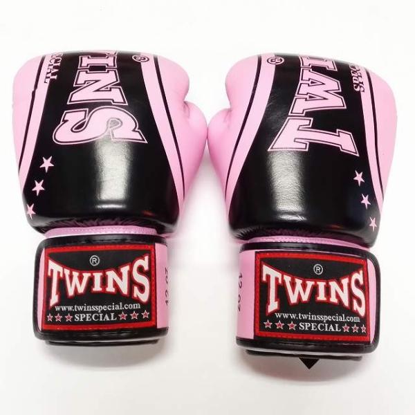 新品 正規 TWINS 本格ボクシンググローブ TWINS桃黒SP /ボクシング/ムエタイ/本革製/...