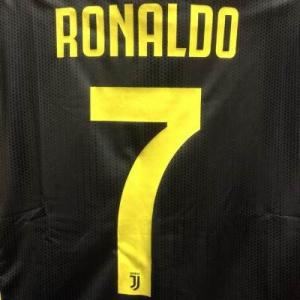 子供用 K116 ユベントス RONALDO*7 ロナウド 黒黄 19 ゲームシャツ パンツ付 キッズ ジュニア サッカー ユニフォーム