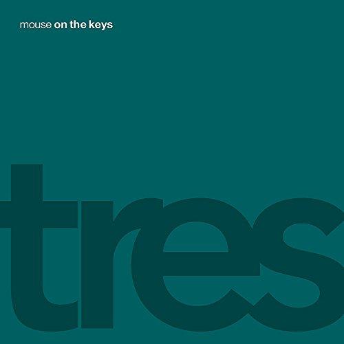 CD/mouse on the keys/tres