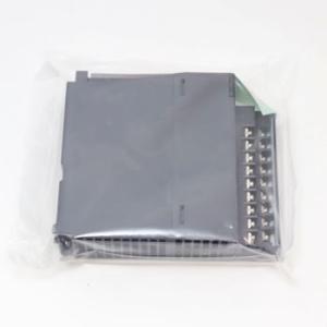 �V�[�P���T MELSEC-Q�V���[�Y ���o�̓��j�b�g �O�H�d�@ QY22 �o��