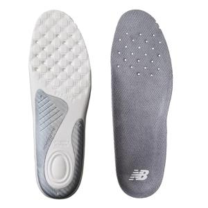 美品　New Balance グレー キルティングパンツ サイズ6 New Balance（ニューバランス） ハイリバウンディングインソール new