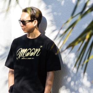 MOONEYES XXLサイズ ムーンアイズ Honmoku by the Sea Tシャツ