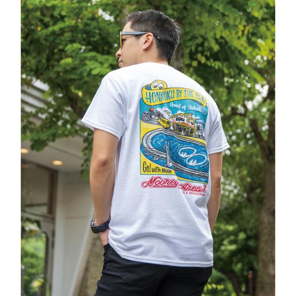 ムーンアイズ Honmoku by the Sea Tシャツ