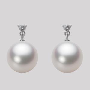 ムーンレーベル 公式] 南洋真珠 ピアス 12mm 白蝶 真珠 K18WG ホワイト