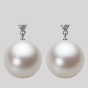 ムーンレーベル 公式] 南洋真珠 ピアス 15mm 白蝶 真珠 K18WG ホワイト