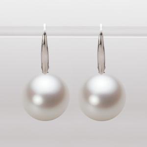 ムーンレーベル 公式] 南洋真珠 ピアス 15mm 白蝶 真珠 K18WG ホワイト