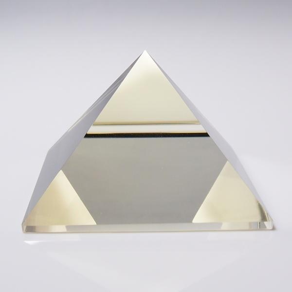 天然黄水晶ピラミッド＜黄金比＞ライトシトリン 底辺34mm AP112