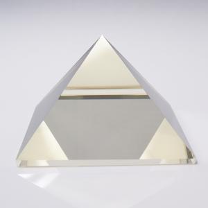 水晶ピラミッド5cm＜黄金比＞ AP00505 : 水晶天然石専門店ムーン