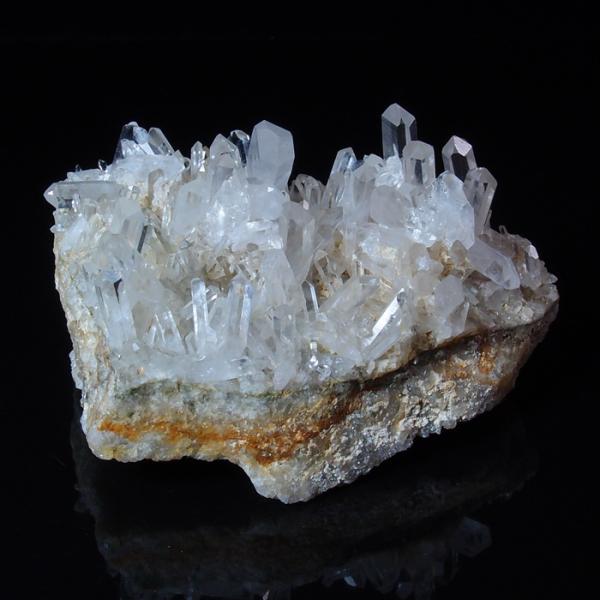 カンチェンジェンガ産ヒマラヤ水晶群晶　　K1046