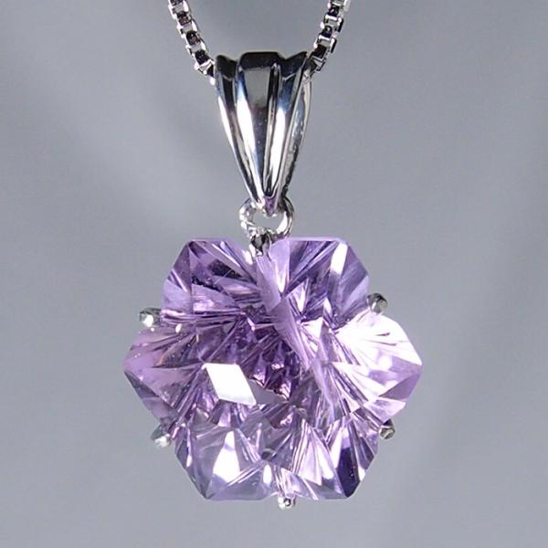 アメシスト（紫水晶）銀の花ペンダント　N436