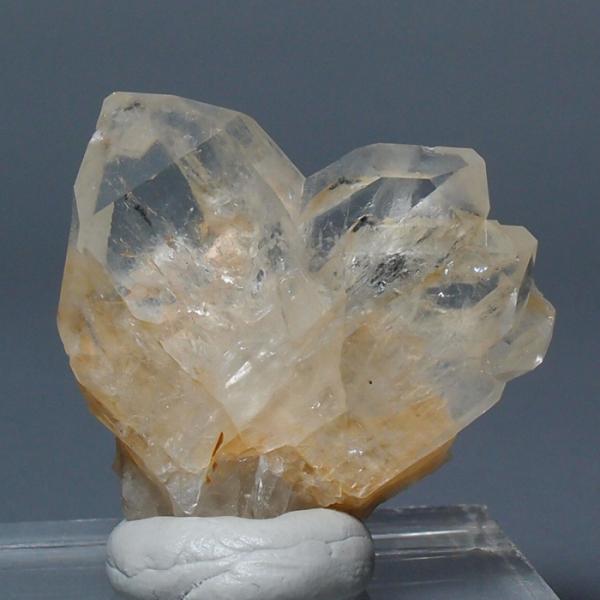 長崎県奈留島産 日本式双晶　NPS165