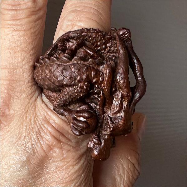 龍の木製指輪　黒